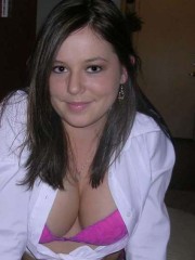 a horny Ripon girl looking for a fuck buddy